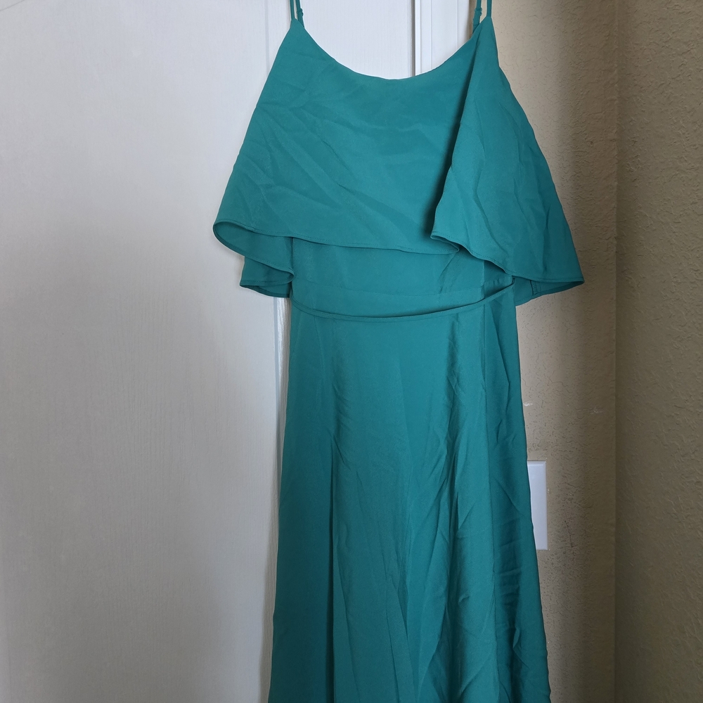 Elegant Teal Sleeveless Dress